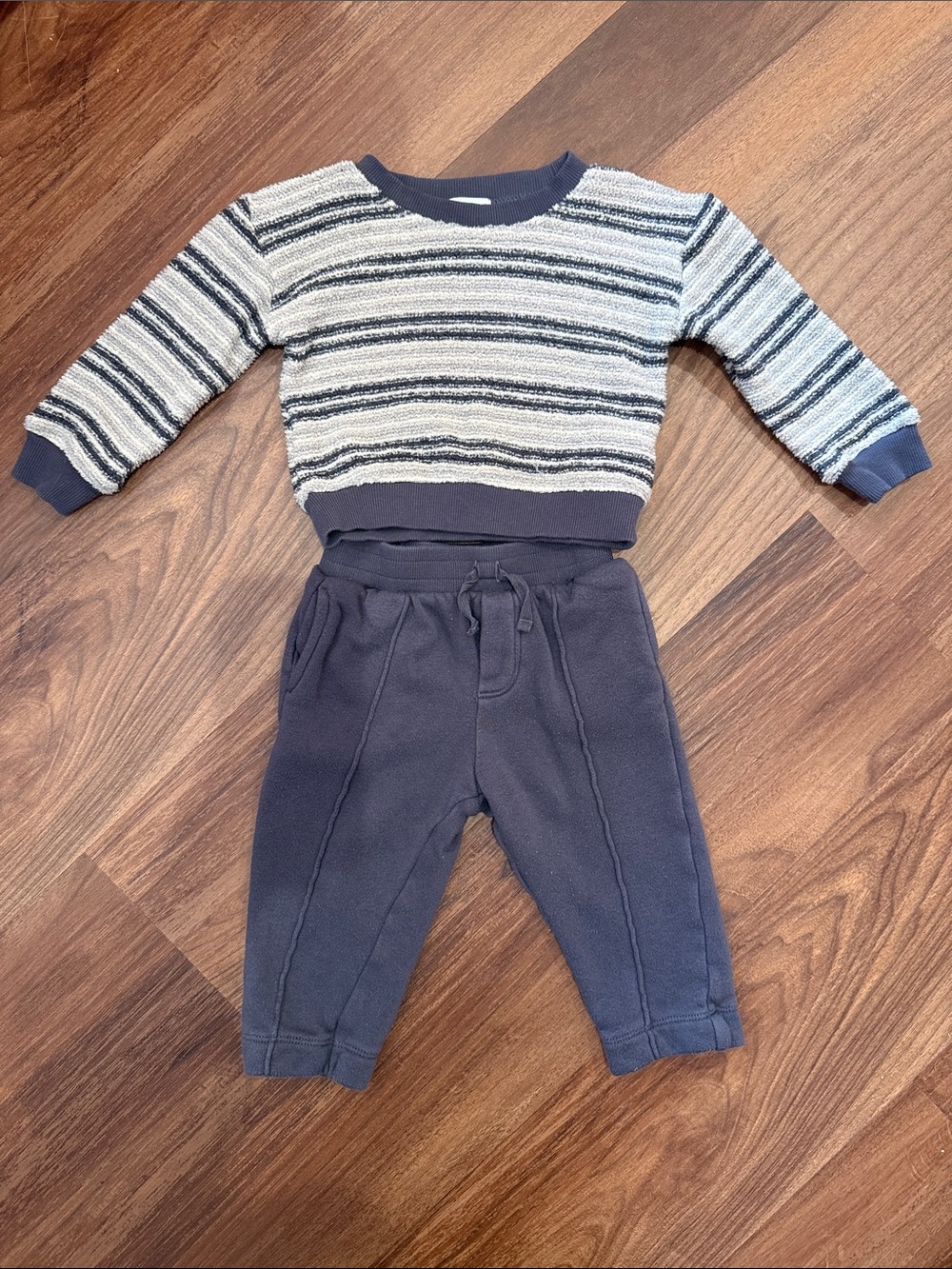 Splendid Grey Stripe Knit Sweater & Jogger Set